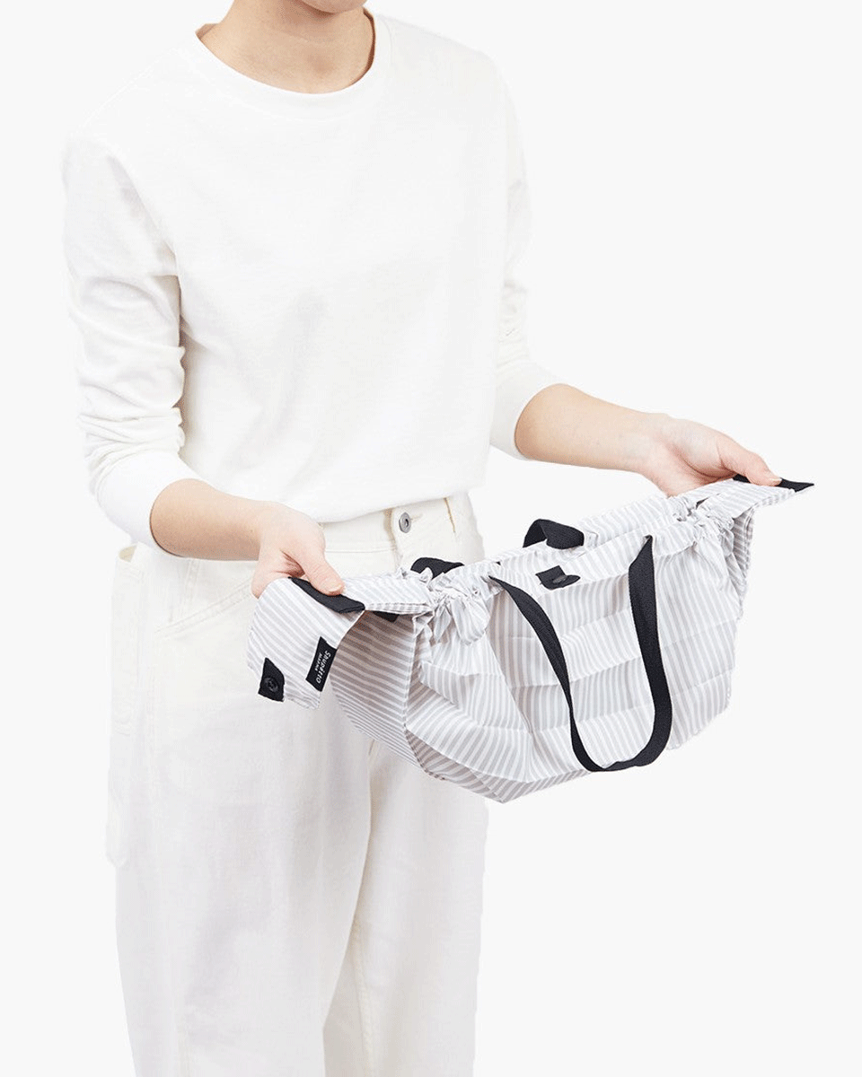 Shupatto One-Pull Foldable Bag M – Stripes (Sen)